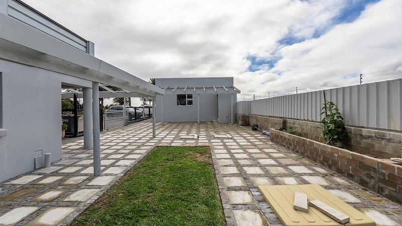 5 Bedroom Property for Sale in Melkbosstrand Western Cape